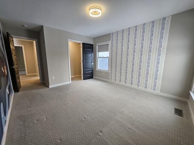 Building Photo - 228 Oakhurst Wy