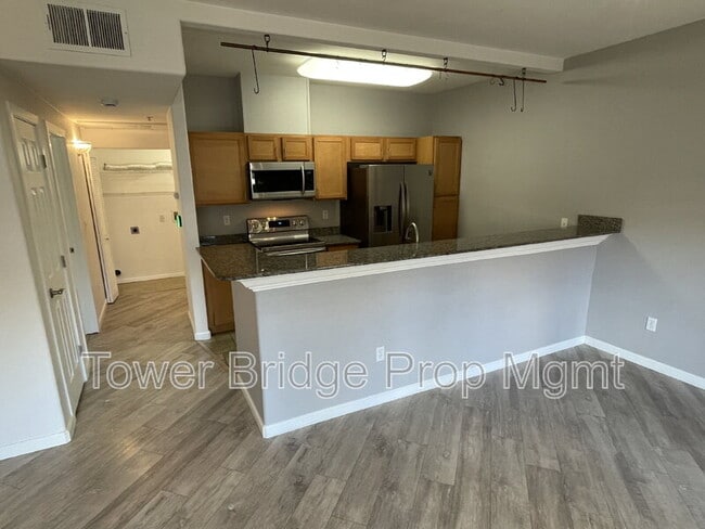 Building Photo - 4200 E Commerce Way