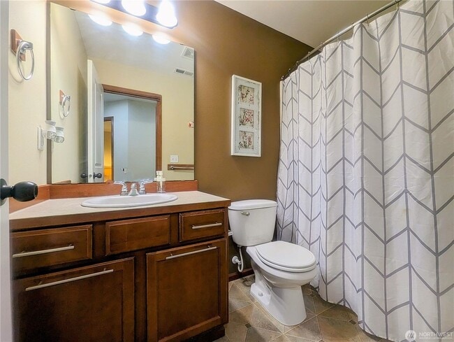 Building Photo - 4bd/2.5ba Lynnwood Home