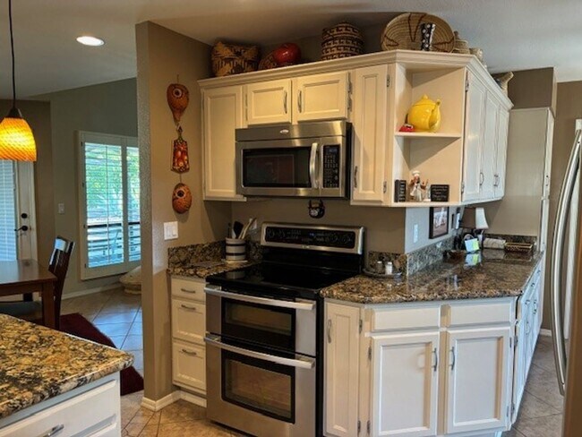 Building Photo - 2502 Leisure World