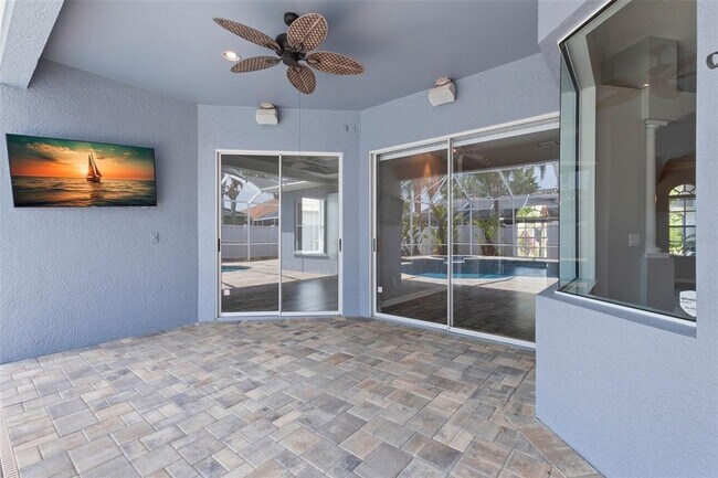 Building Photo - 12925 Tar Flower Dr
