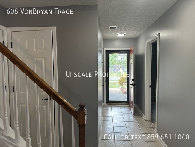 Building Photo - 608 Vonbryan Trace