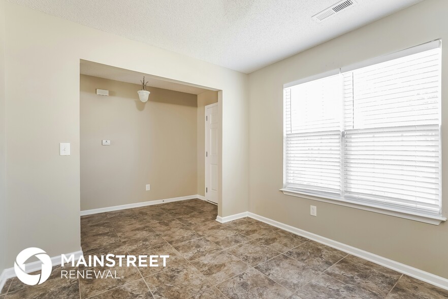 Building Photo - 5039 Liberty Hall Cir