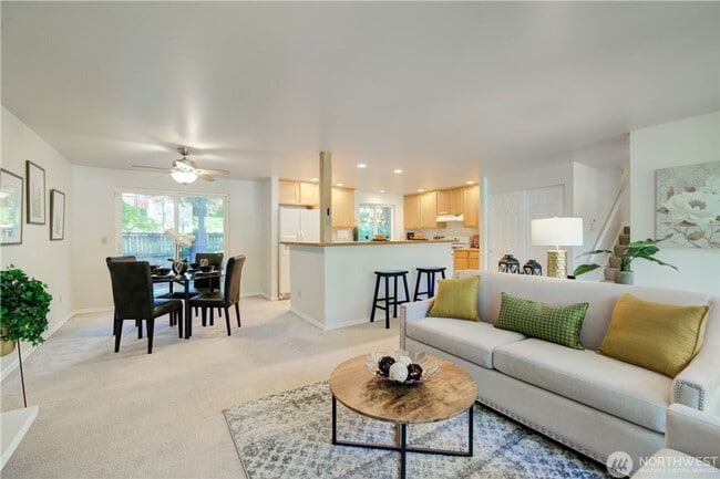 Building Photo - 3 bd 2.5 bath Bothell Single Family house.