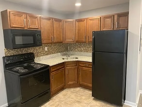 Building Photo - 6001 N 17th St