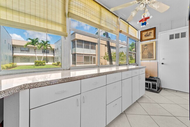 Building Photo - 344 Piedmont Trail