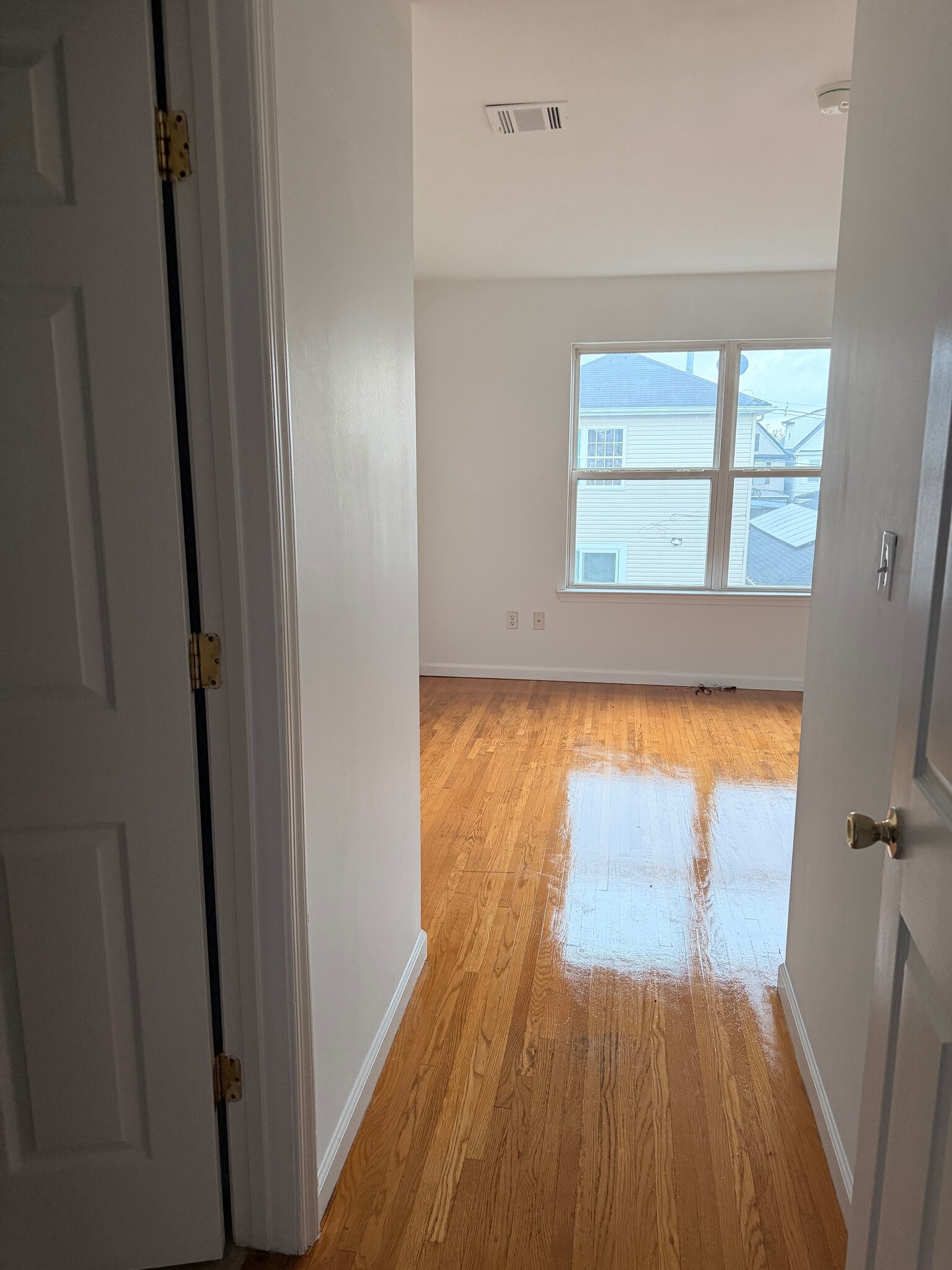 Primary Bedroom - 216 Amity St