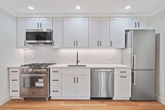 Building Photo - 1 Cambridge Pl