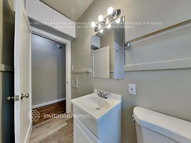 Building Photo - 6607 Logan Ave S