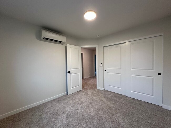 Building Photo - Brand New Built Single-Family Home in Powellhurst-Gilbert!