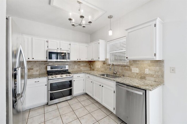 Building Photo - 7408 Tovar Dr