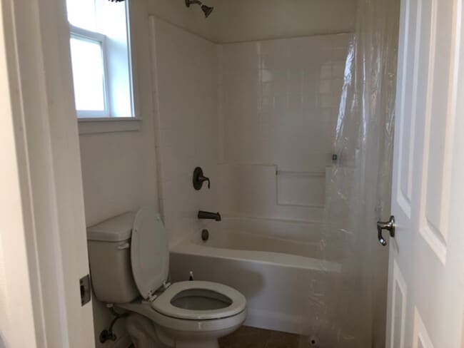 Building Photo - 6748 OR-66