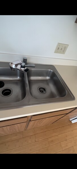 Building Photo - 629 Quincy St