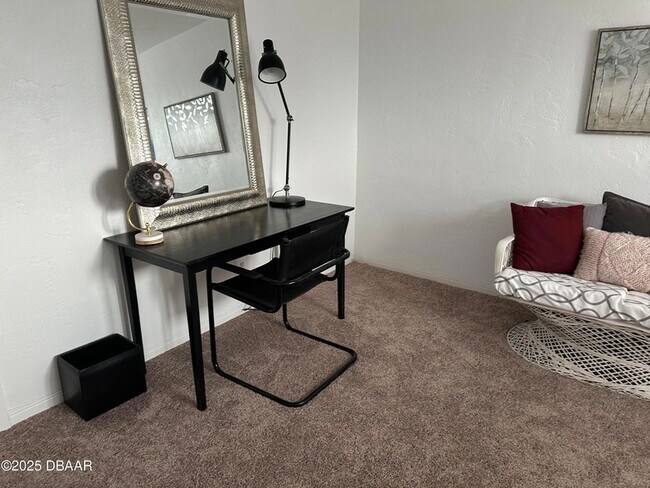 Building Photo - 23 N Ocean Palm Villas