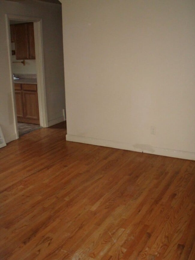 Building Photo - 23104 Brittany Ave