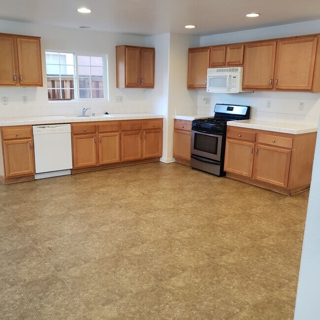 Building Photo - BEAUTIFUL ROSETTA CANYON 45014 Anabel Lane Lake Elsinore