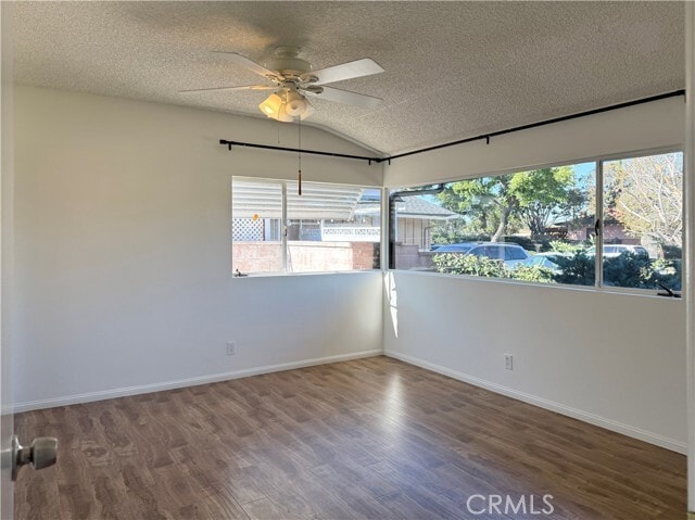 Building Photo - 9822 Joyzelle Dr