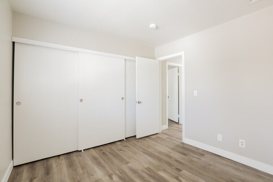 Building Photo - 10025 Camino Loma Verde Ave