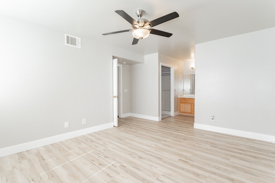 Building Photo - 1888 Big Horn St