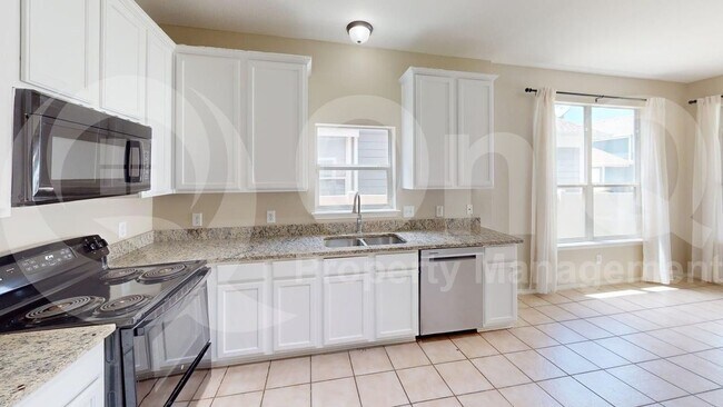Building Photo - 10301 Waterbury Dr