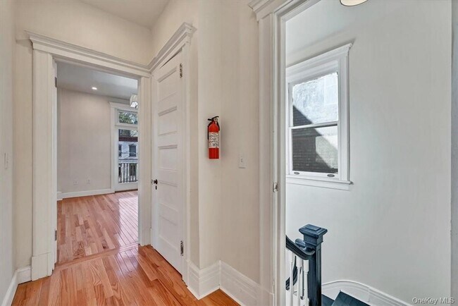 Building Photo - 271 Liberty St