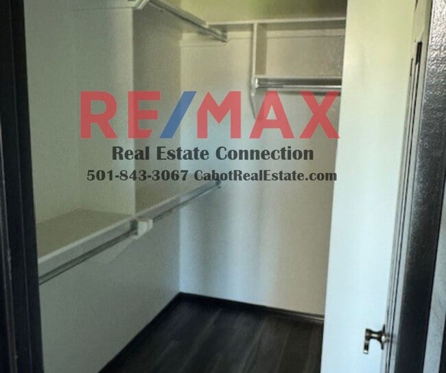 Building Photo - Sorry No Smoking and Pets Permitted with R...