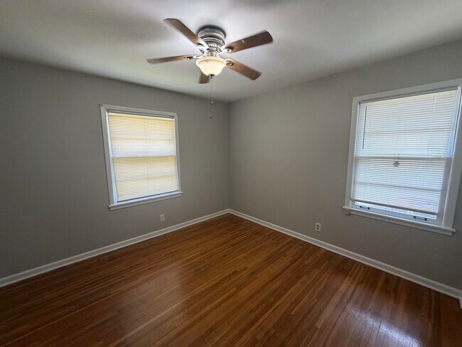 Building Photo - 1461 Woodston Rd