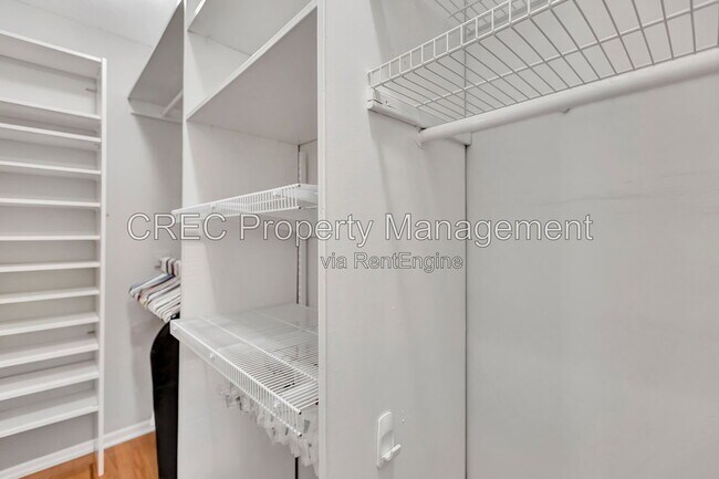 Building Photo - 3282 Heathland Way