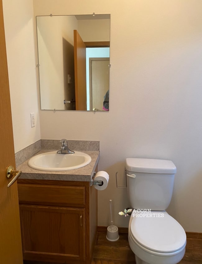Building Photo - 1314 NW Falls Creek Loop