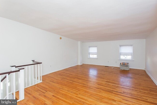 Building Photo - 514 S 22nd St