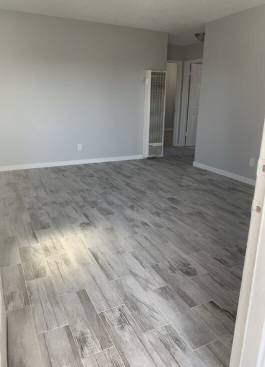 Building Photo - 308 N Second St