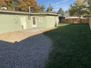 Building Photo - 6320 Shandee Dr
