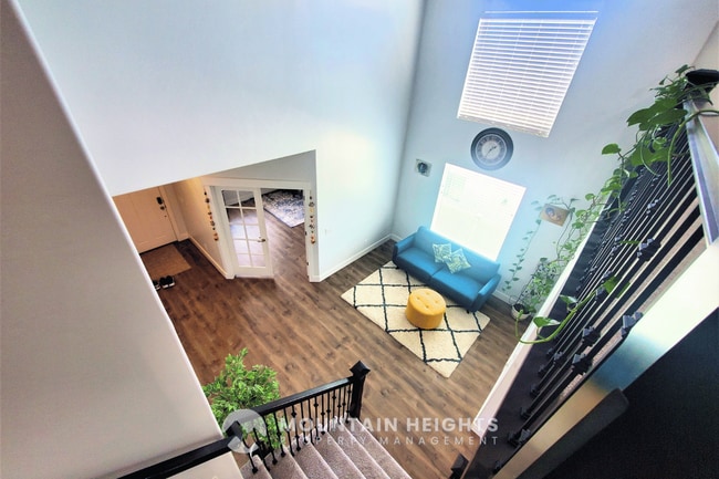 Building Photo - 3861 Spring Brook Ln