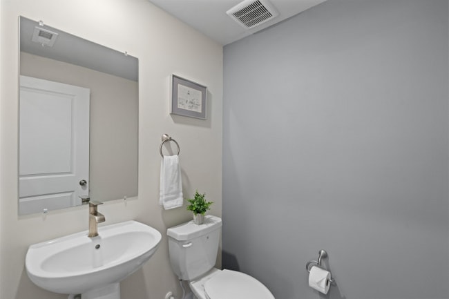 Building Photo - 32334 Norman Ln