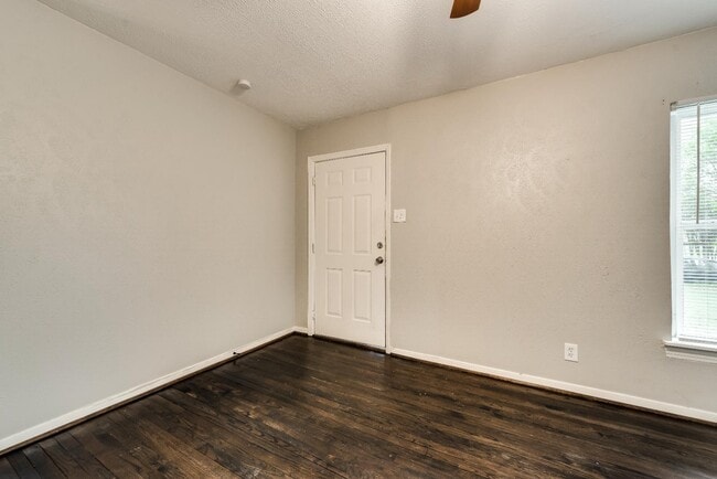 Building Photo - 11769 Gaston Pkwy