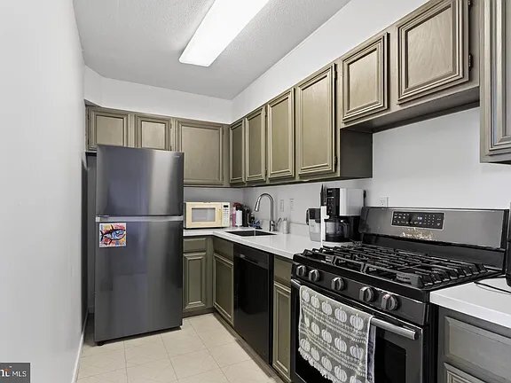 Building Photo - 1245 4th St SW