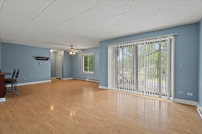 Building Photo - 708 Briar Hill Ln