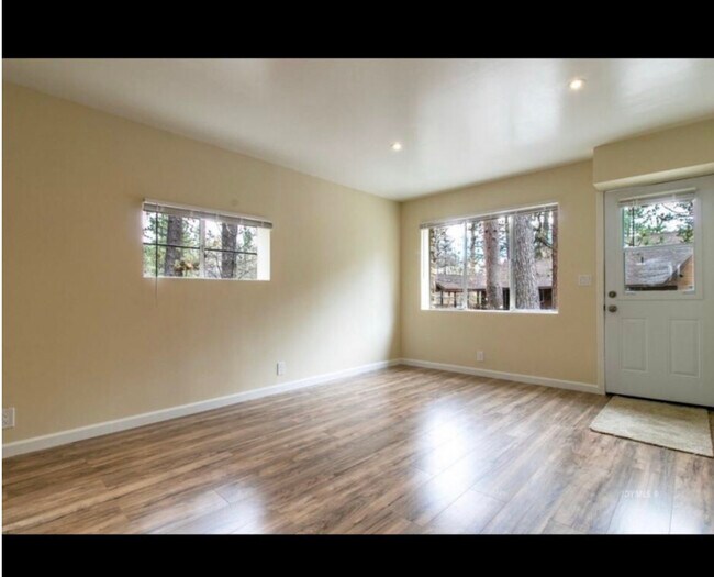 Building Photo - 54055 Pine Crest Ave