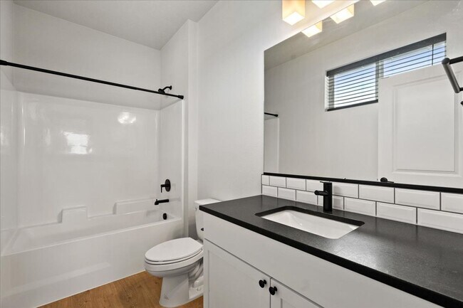 Building Photo - Spacious 4-Bedroom, 2.5 Bath, Two-Story Gem with a Fenced Yard!