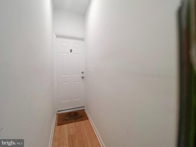 Building Photo - 110 N 51st St