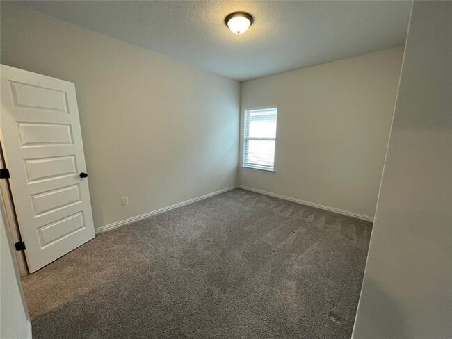 Building Photo - 12906 Stanford Dr