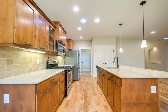 Building Photo - Beautiful Single Level Boise South Boise H...