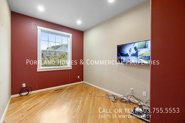 Building Photo - 16075 SE Winterborne Ct