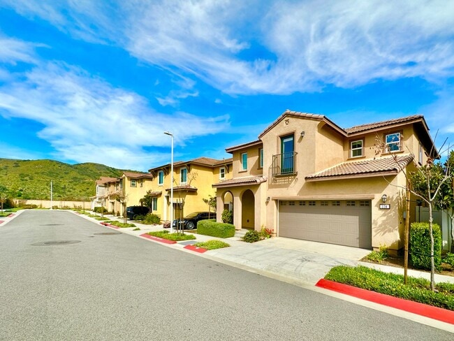 Building Photo - Lovely Two-Story Home in the New Community...