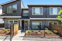 Building Photo - Brand New Townhome in Pleasant Valley Vill...