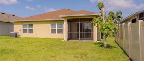 Building Photo - 275 Lake Lucerne Way