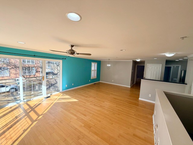 Building Photo - 607 Raphael Place