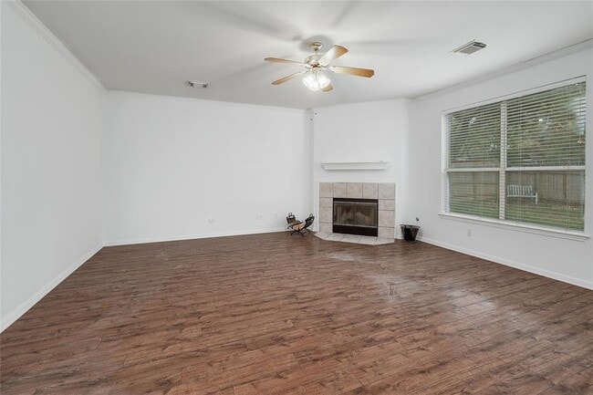 Building Photo - 6036 Mesa Verde Cir