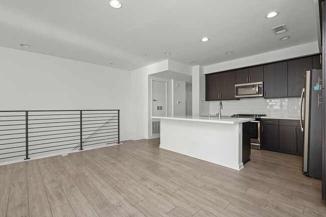 Building Photo - 2058 Quartet Loop