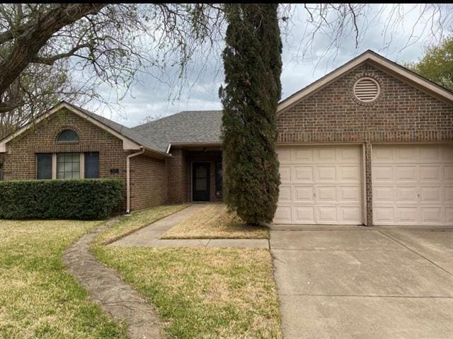 Building Photo - 808 Bridgewater Ln